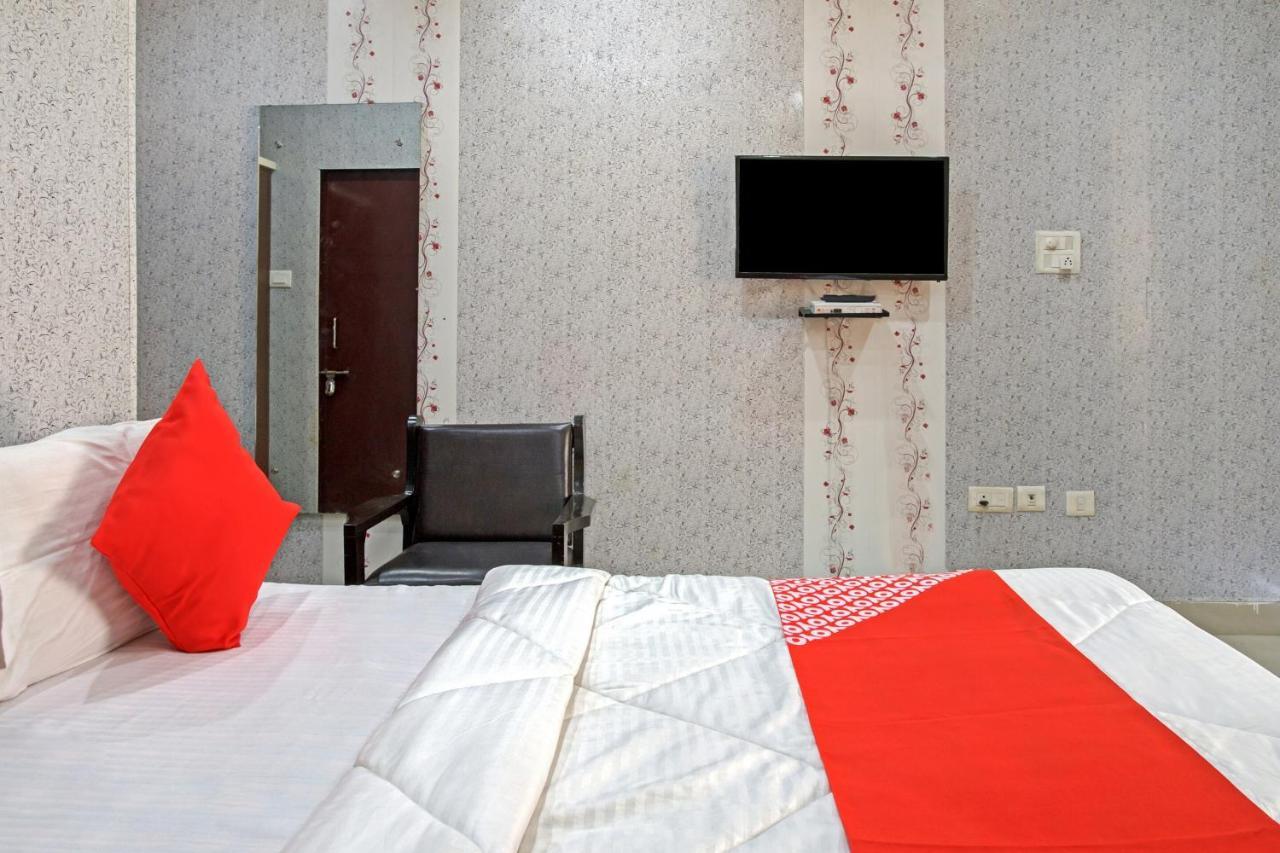 Hotel Oyo 62241 Swastik Garden Dhāmpur Esterno foto