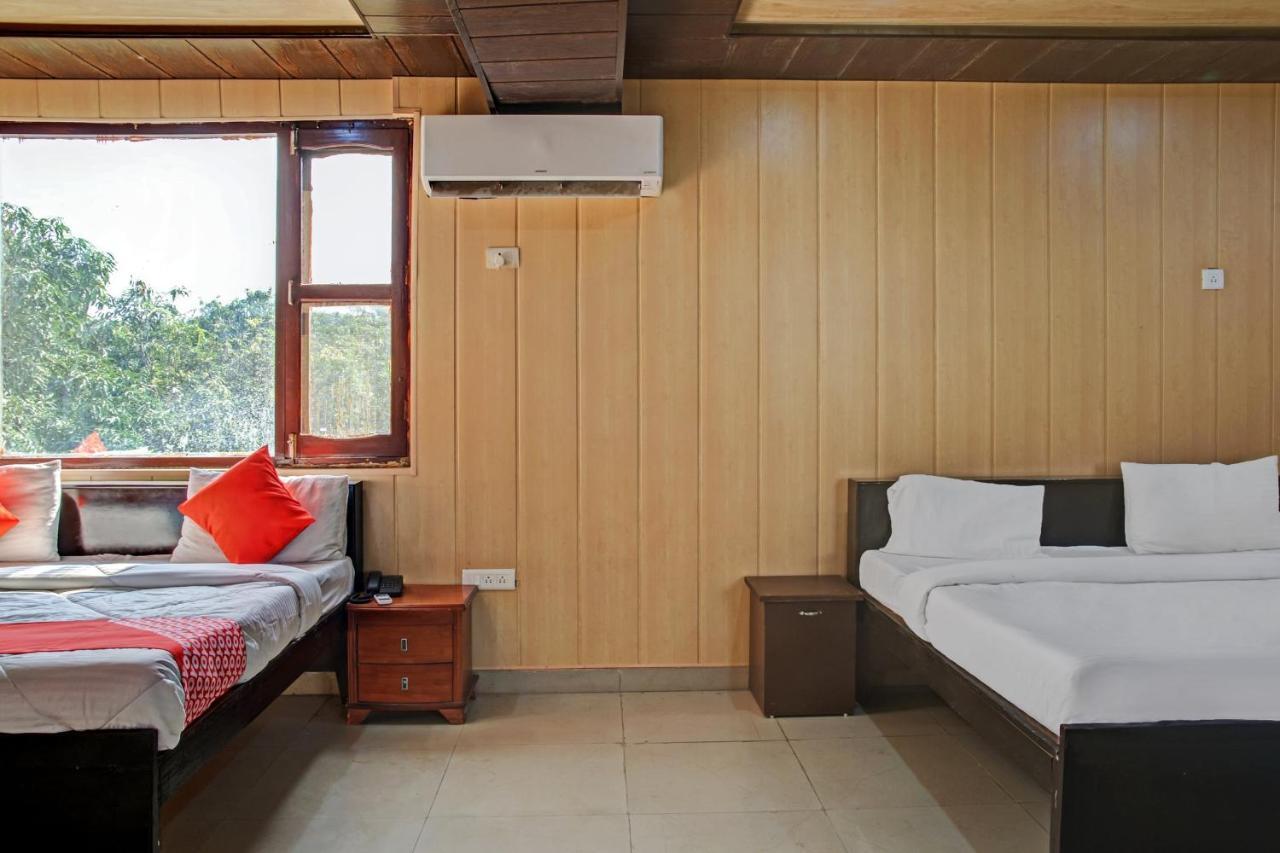 Hotel Oyo 62241 Swastik Garden Dhāmpur Esterno foto