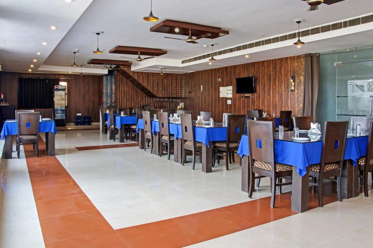 Hotel Oyo 62241 Swastik Garden Dhāmpur Esterno foto